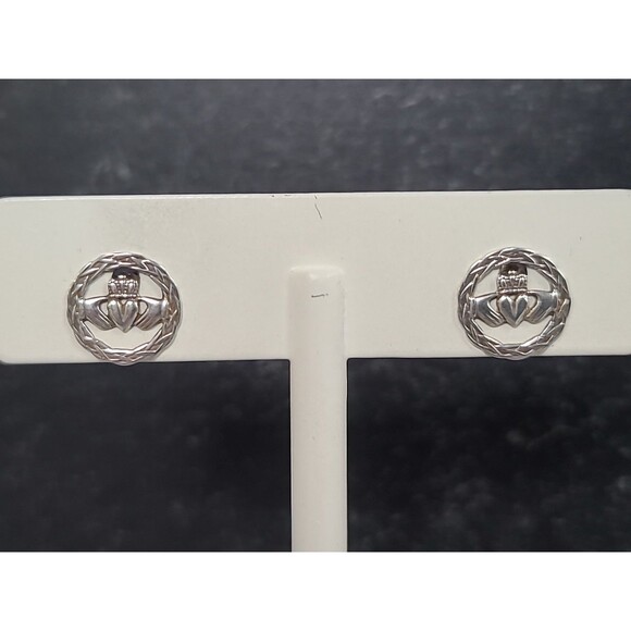 925 Sterling Silver Claddagh Stud Earrings Vintage Made In Ireland, READ - Picture 5 of 10